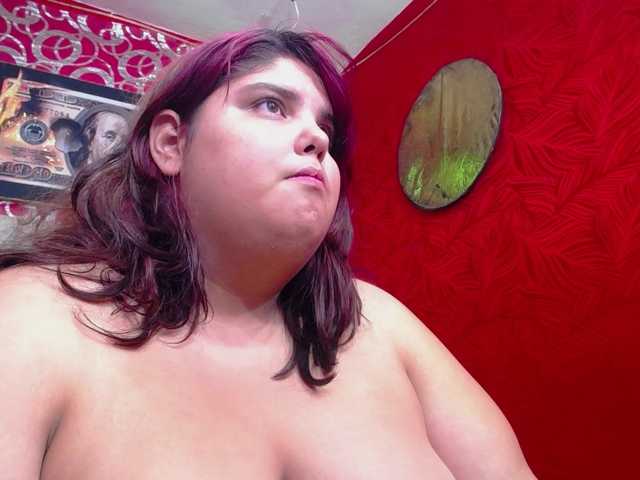 LISABROWNS live cam on BongaCams