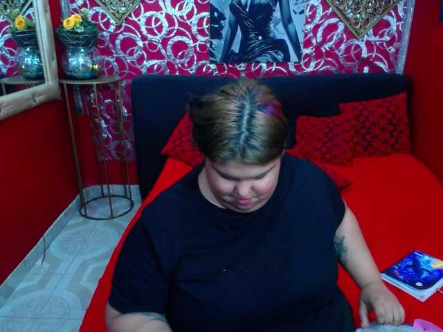 LISABROWNS live cam on BongaCams