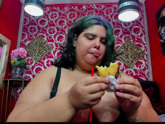LISABROWNS live cam on BongaCams