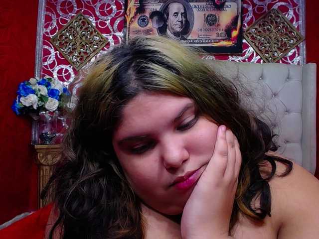 LISABROWNS live cam on BongaCams