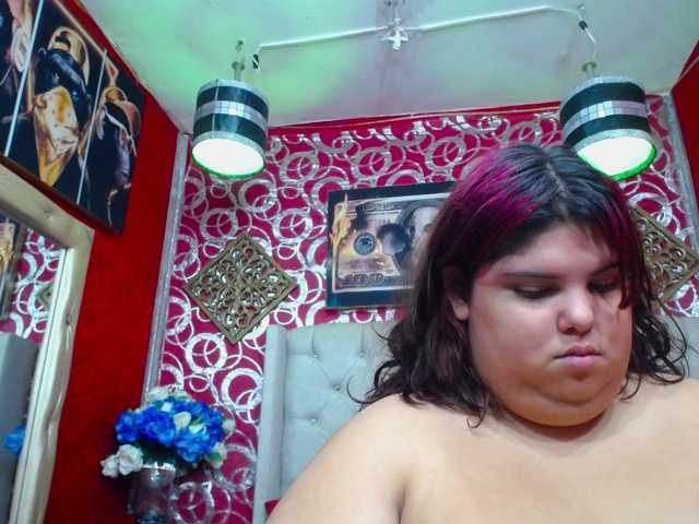 LISABROWNS live cam preview