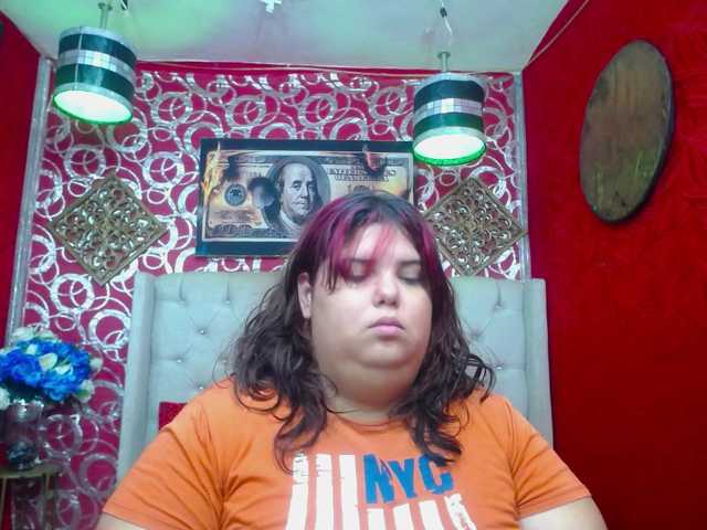 LISABROWNS live cam on BongaCams