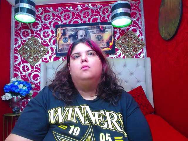 LISABROWNS live cam on BongaCams