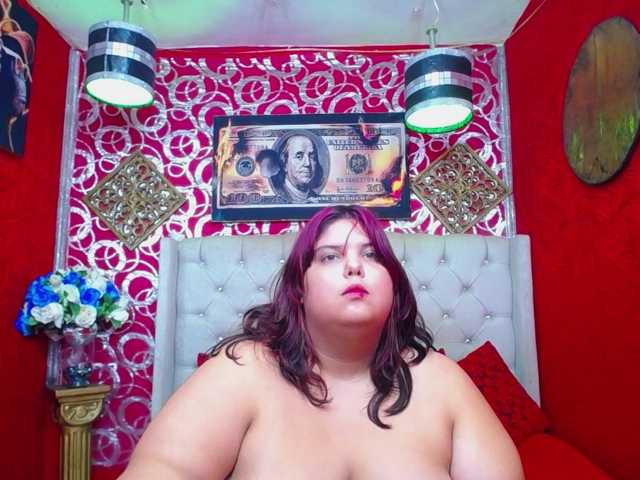 LISABROWNS live cam on BongaCams