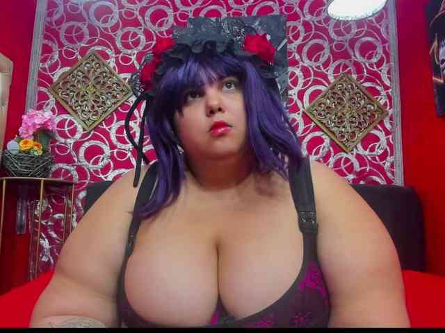 LISABROWNS webcam