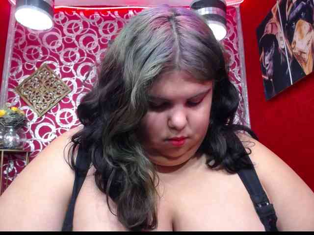 LISABROWNS webcam