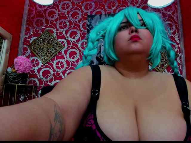 LISABROWNS webcam