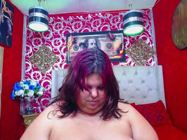 LISABROWNS webcam
