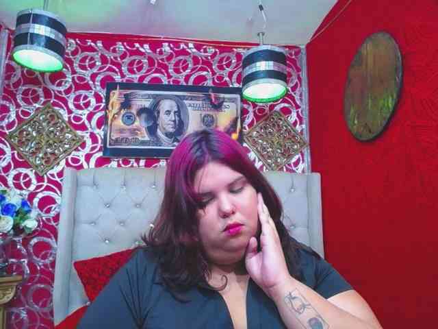 LISABROWNS webcam