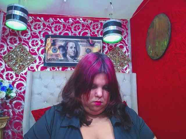LISABROWNS webcam