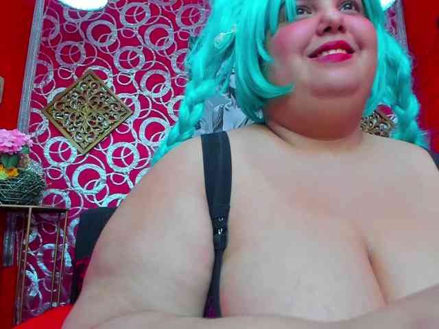 LISABROWNS webcam