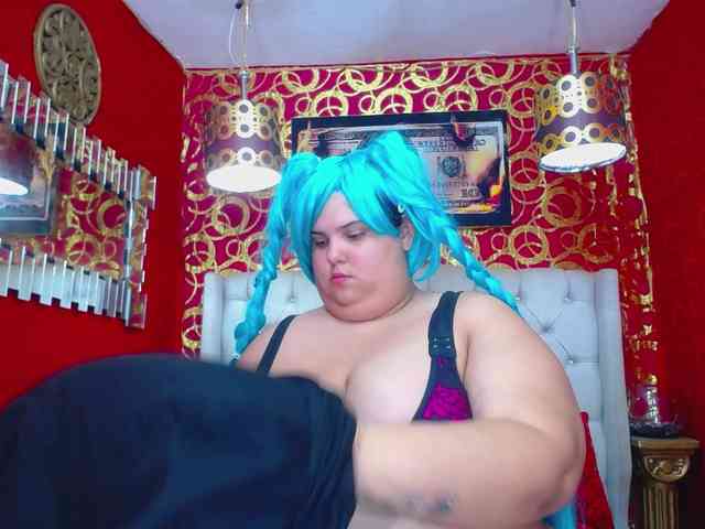 LISABROWNS webcam