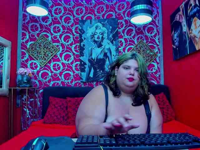 LISABROWNS webcam