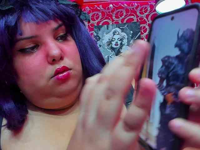 LISABROWNS webcam