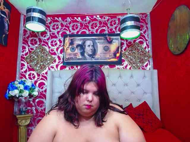 LISABROWNS webcam