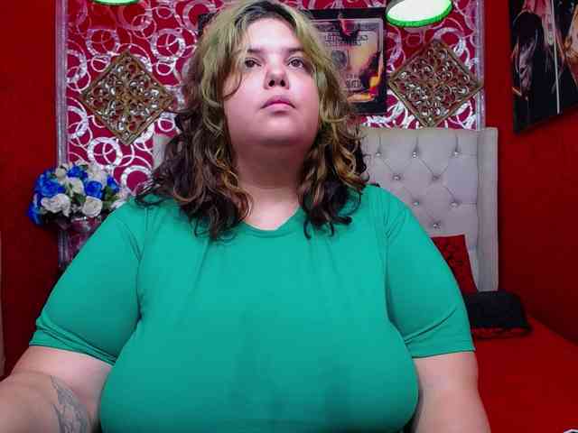 LISABROWNS webcam