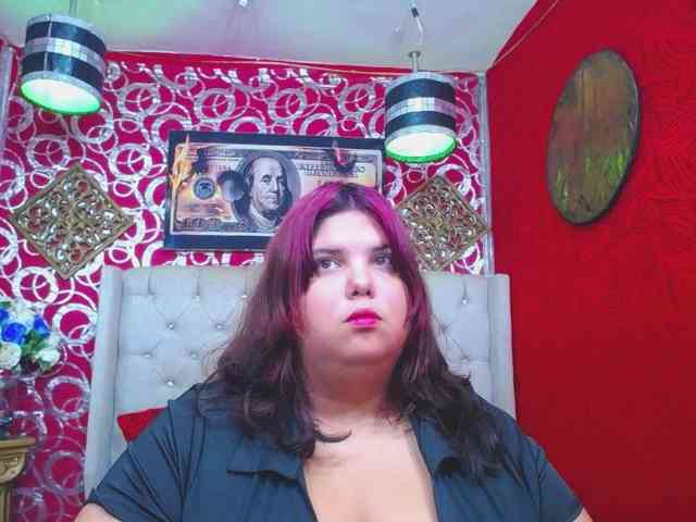 LISABROWNS webcam