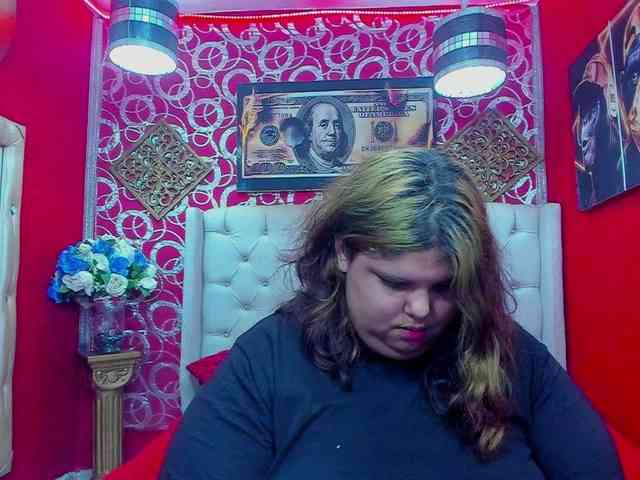 LISABROWNS webcam