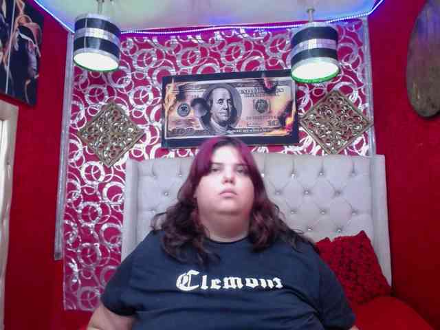 LISABROWNS webcam