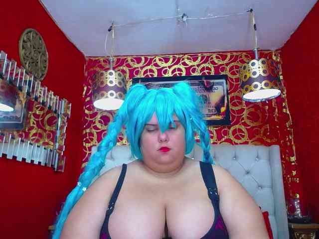 LISABROWNS webcam