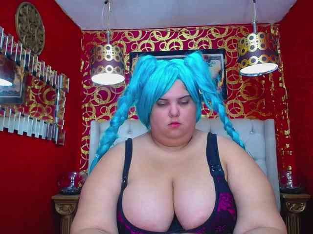 LISABROWNS webcam