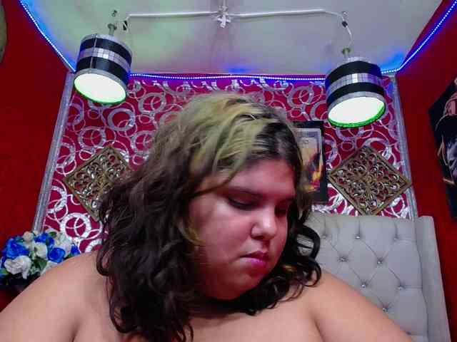 LISABROWNS webcam