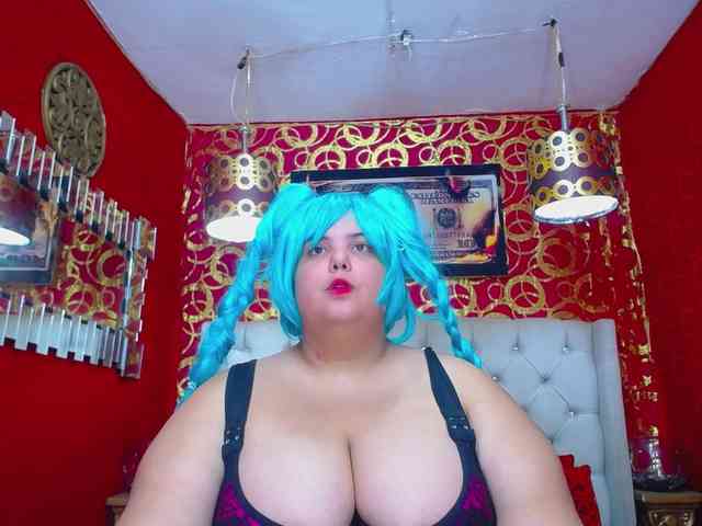 LISABROWNS webcam