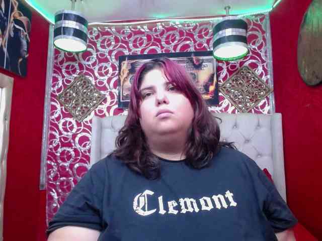 LISABROWNS webcam