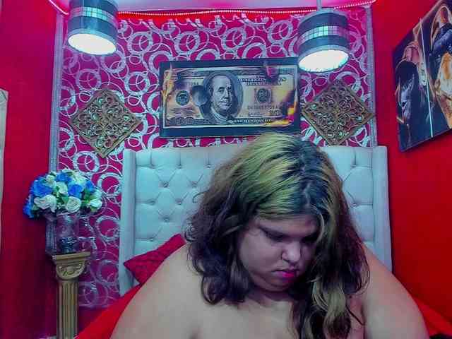 LISABROWNS webcam