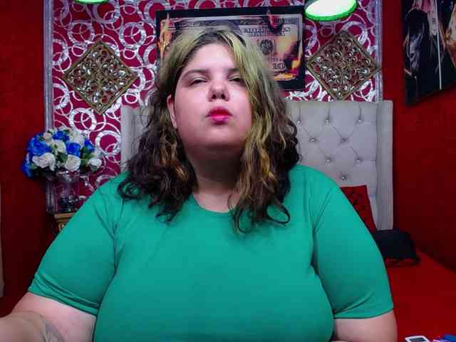 LISABROWNS webcam