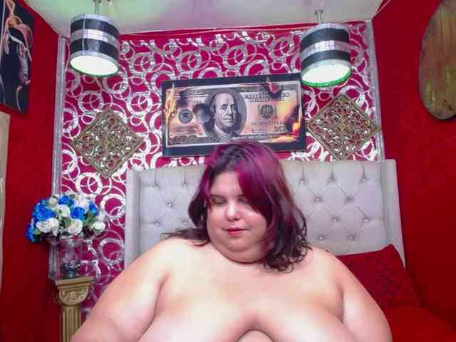 LISABROWNS webcam