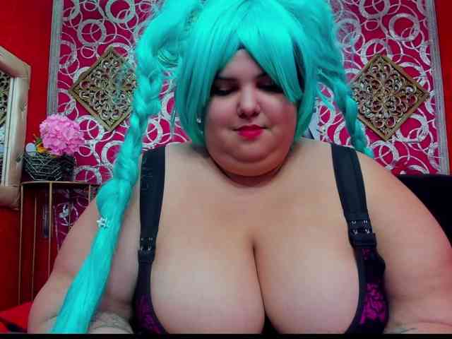 Model: LISABROWNS