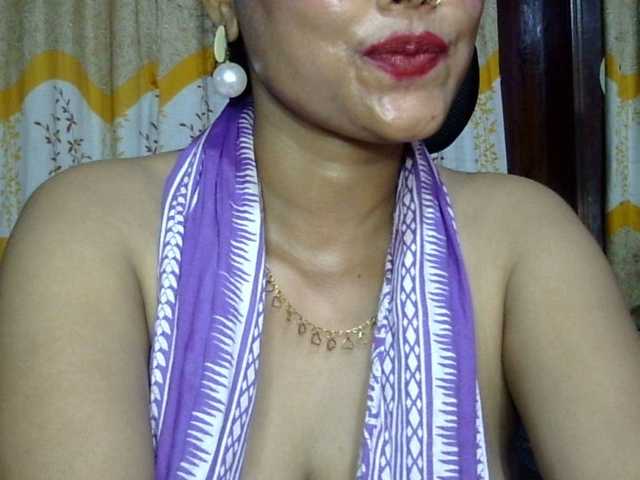lima11 live cam on BongaCams