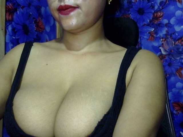 lima11 live webcam show