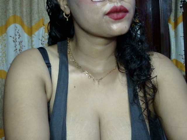 Nusrat-Mimi live cam preview