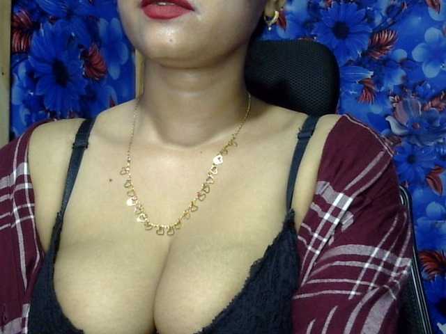 lima11 live cam on BongaCams