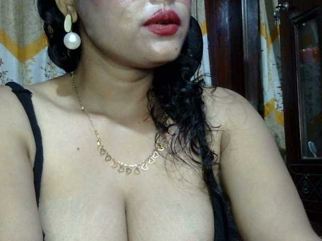 Nusrat-Mimi live cam preview