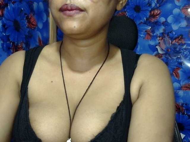 lima11 live cam on BongaCams