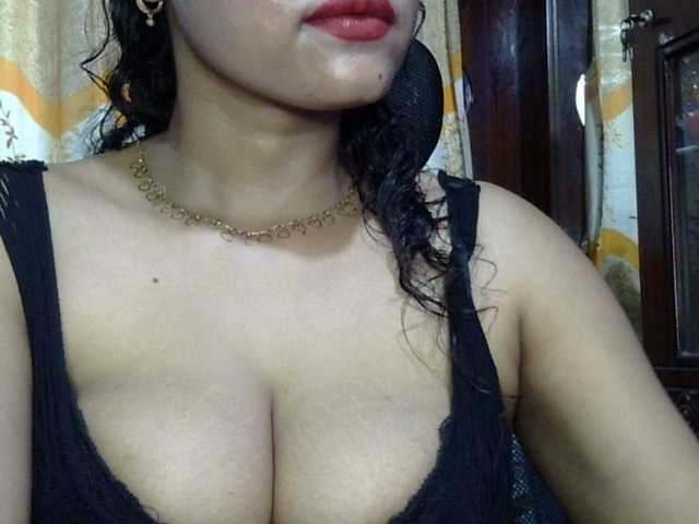 Nusrat-Mimi live cam preview