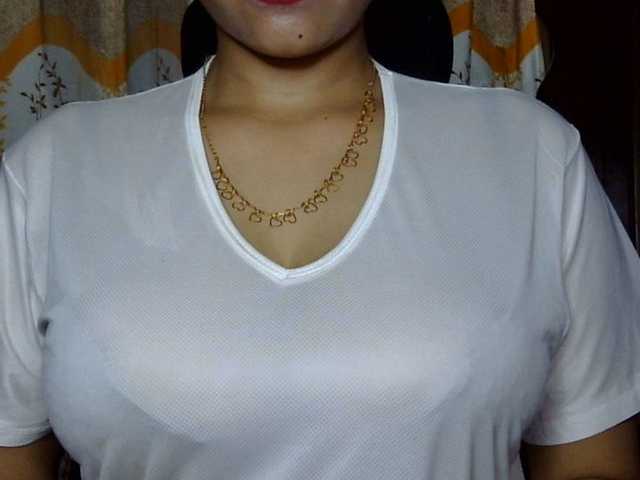 lima11 live cam on BongaCams