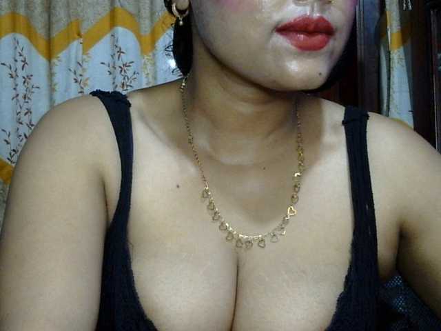 Nusrat-Mimi live cam preview