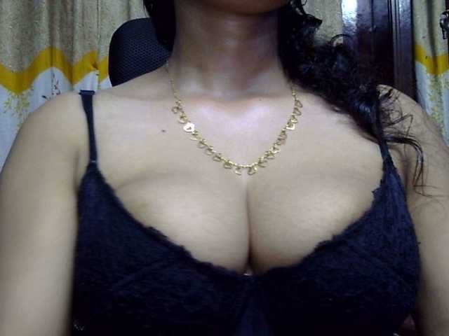 Nusrat-Mimi live cam preview