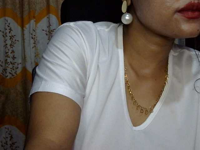 lima11 live cam on BongaCams