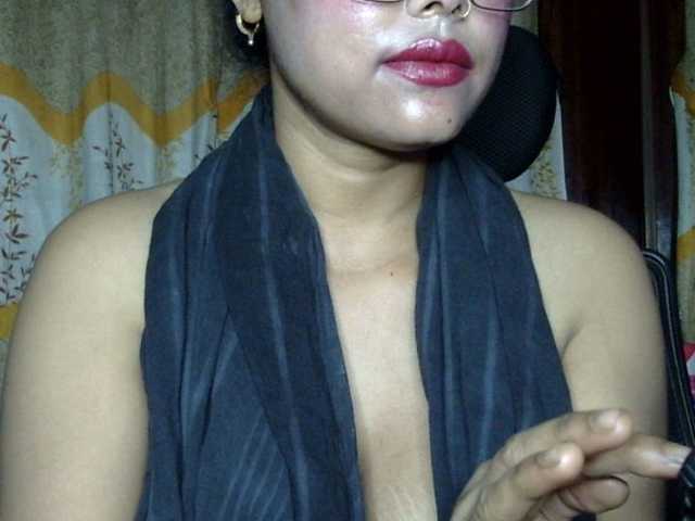 lima11 live cam on BongaCams