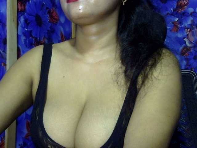 lima11 live cam on BongaCams