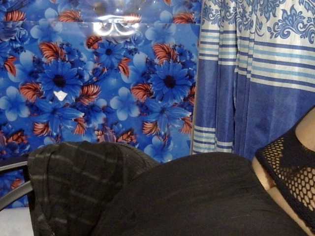 lima11 live cam on BongaCams