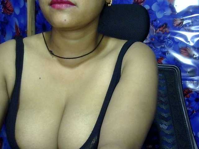lima11 live cam on BongaCams