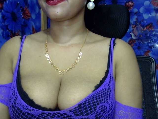 lima11 live cam on BongaCams