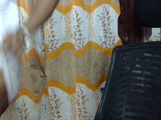 lima11 live cam on BongaCams