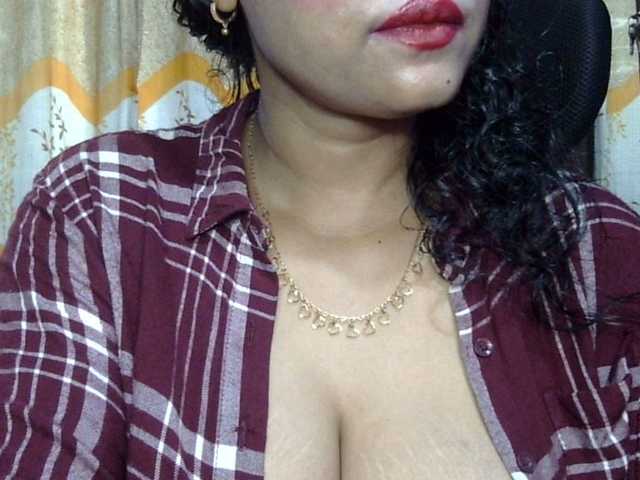 lima11 live cam on BongaCams